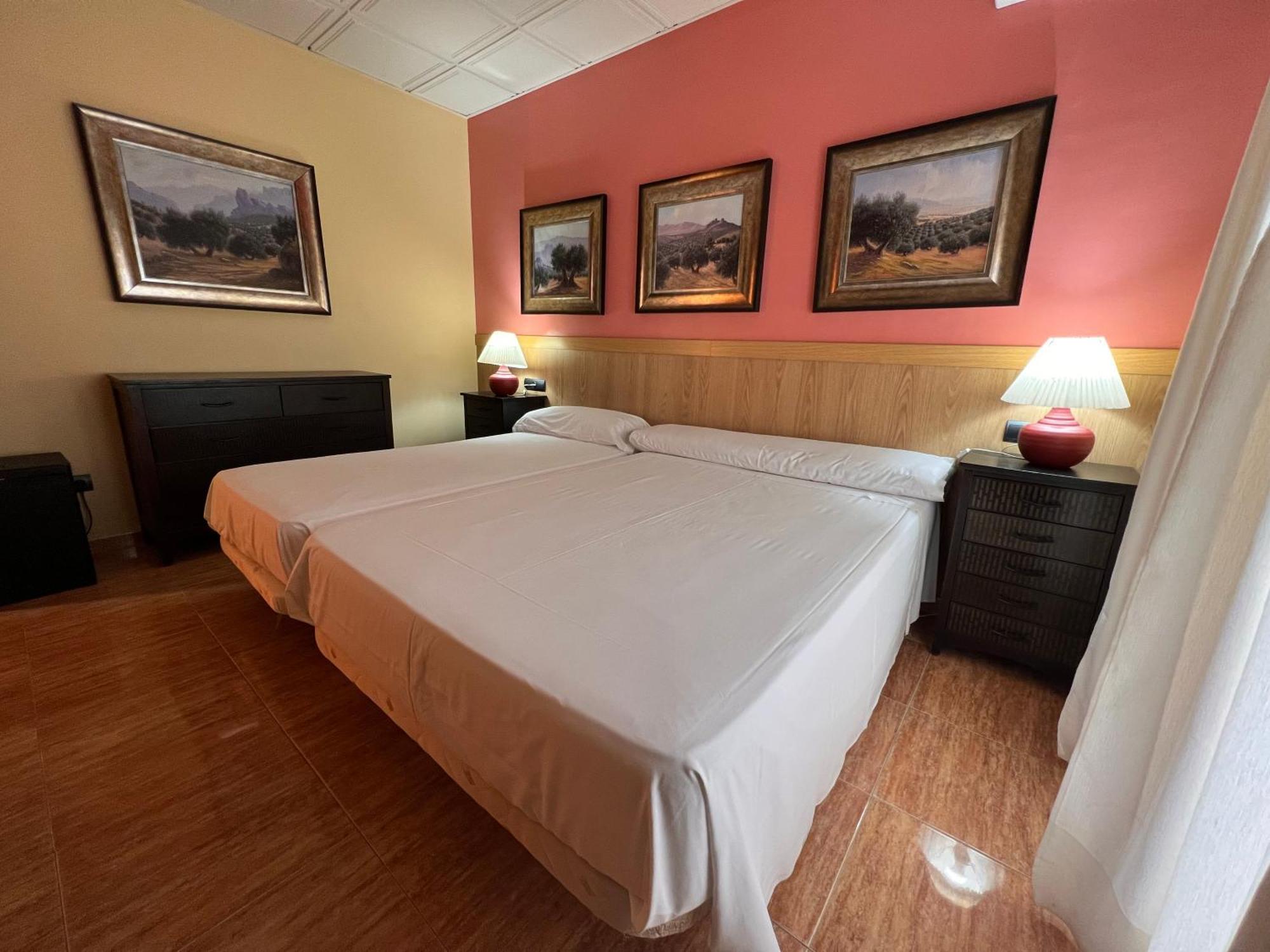 Hotel Pinomar 엘푸에르토데산타마리아 외부 사진