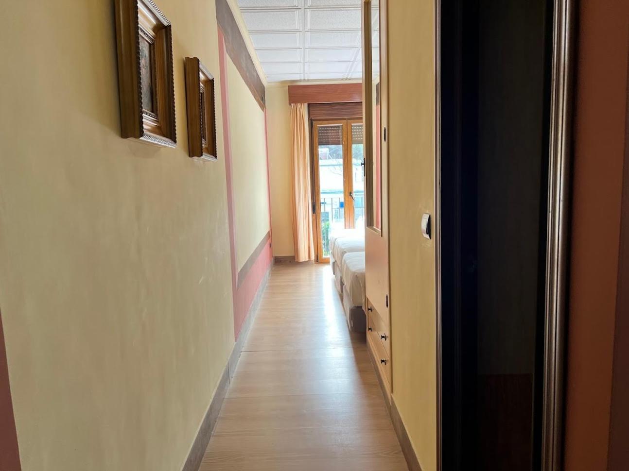 Hotel Pinomar 엘푸에르토데산타마리아 외부 사진