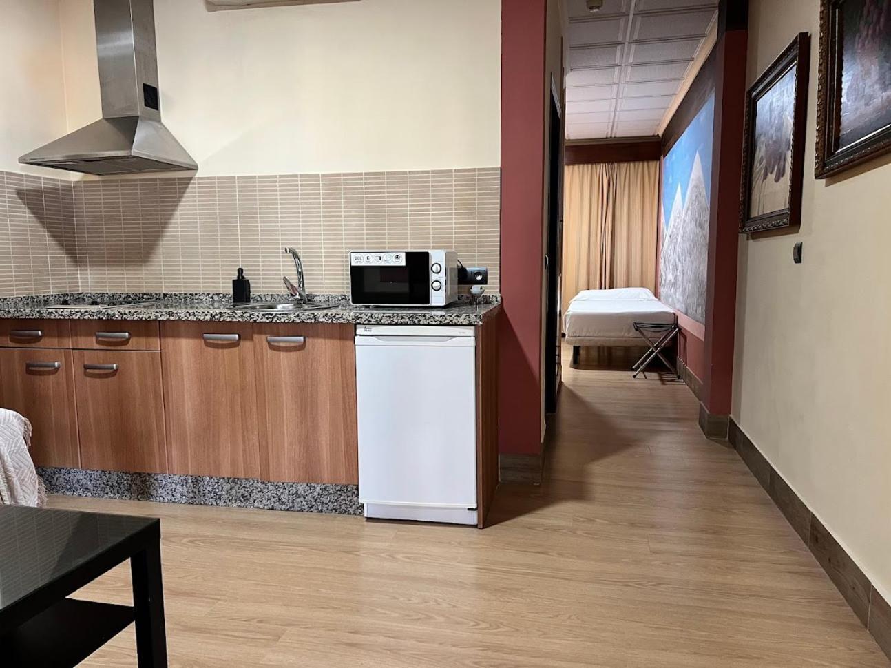 Hotel Pinomar 엘푸에르토데산타마리아 객실 사진